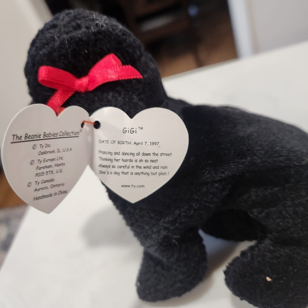 Ty Beanie Babies Gigi Black Dog with Red Bow